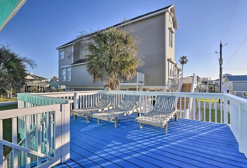 Cozy Galveston Beach House Walk To The Gulf!