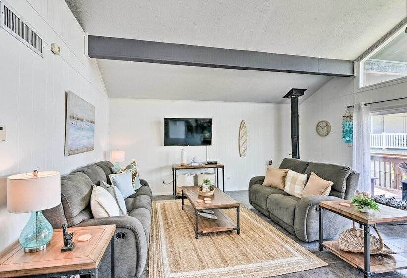 Cozy Galveston Beach House   Walk To The Gulf!