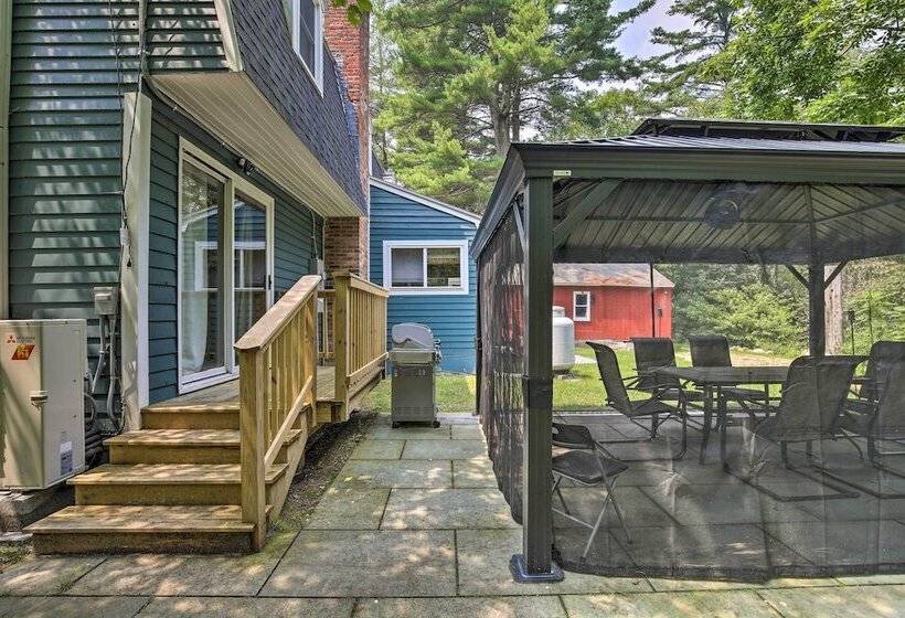 Cozy Great Barrington Home ~ 1 Mi To Ski Resort!