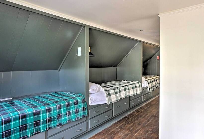 Cozy Home, 1/2 Mi To Downtown, 4 Mi To Hikes!