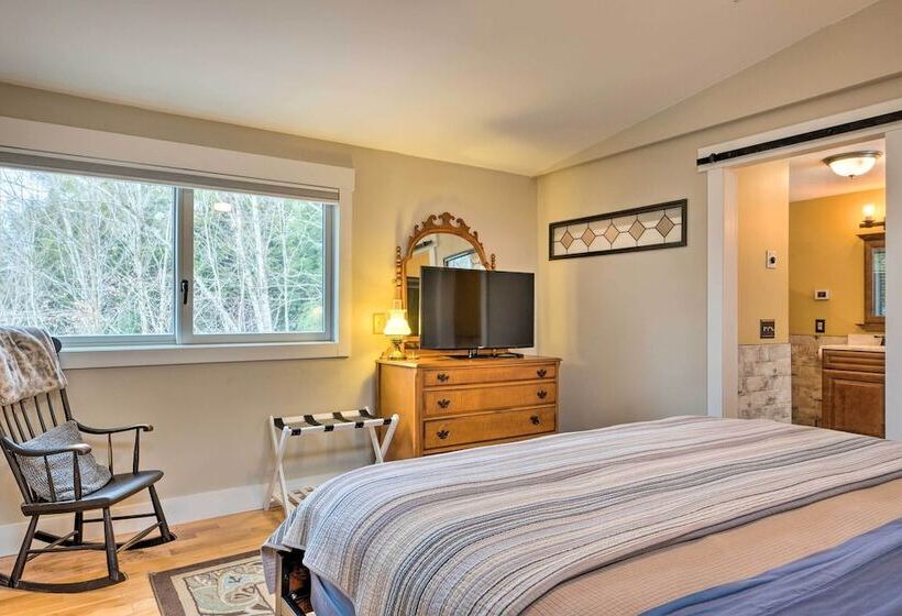 Cozy Home W/ Sauna: Mins To Stowe Mountain Resort