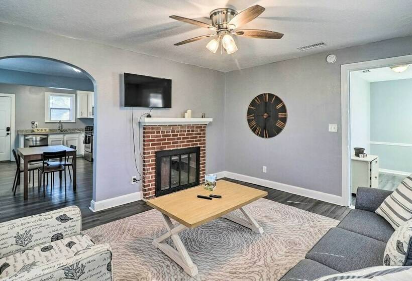 Cozy Jacksonville Home Near St Johns River!