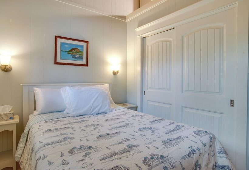 Ping Pong Table, Beach Access: North Falmouth Home