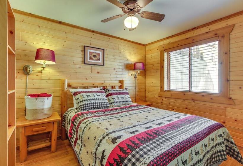 Cozy Three Bears Resort Cabin W/ Deck In Warrens!