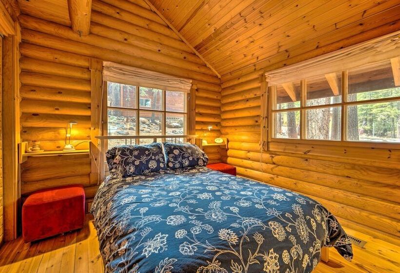 Cozy Truckee Cabin W/ Sauna: 11 Mi To Sugar Bowl!
