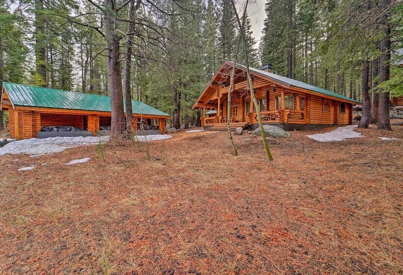 Cozy Truckee Cabin W/ Sauna: 11 Mi To Sugar Bowl!