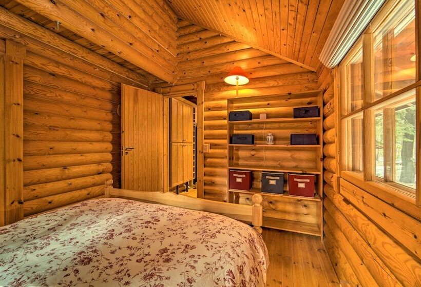 Cozy Truckee Cabin W/ Sauna: 11 Mi To Sugar Bowl!