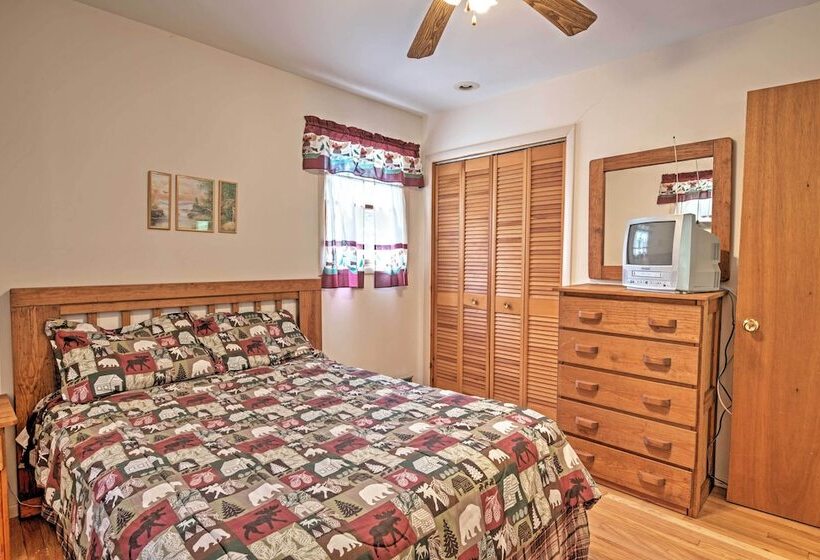 Creekside Arrowhead Lake House W/ Dock & Canoe!