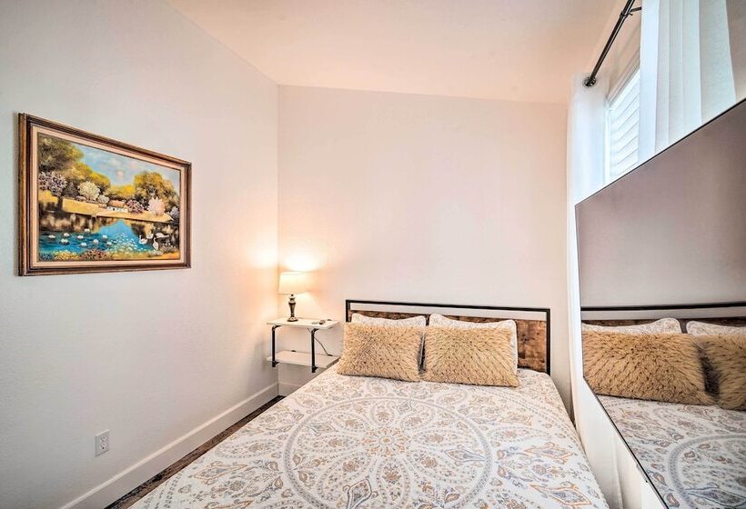 Crestline Cabin W/ Deck: 1 Mi To Lake Gregory