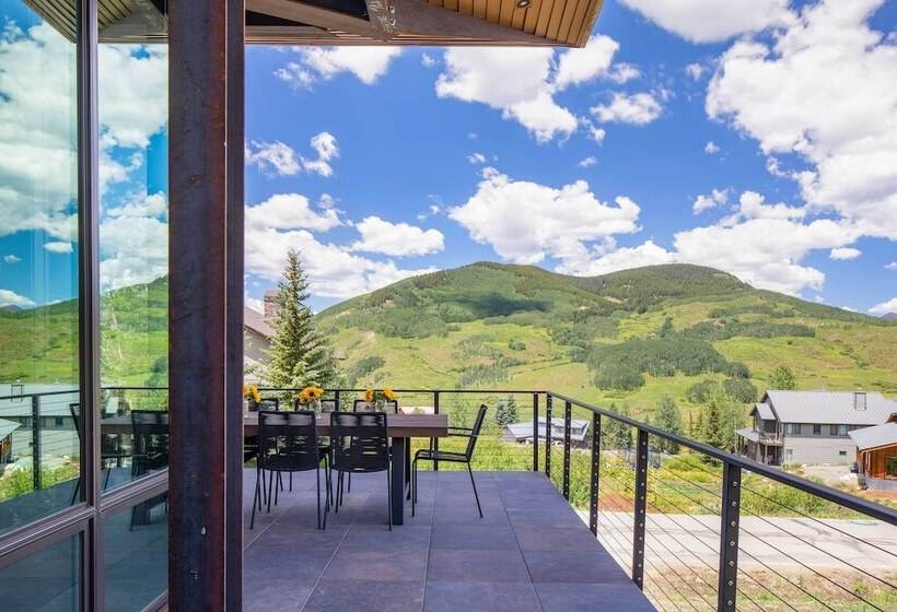 Custom Mt. Crested Butte Home; Walk To The Lifts!