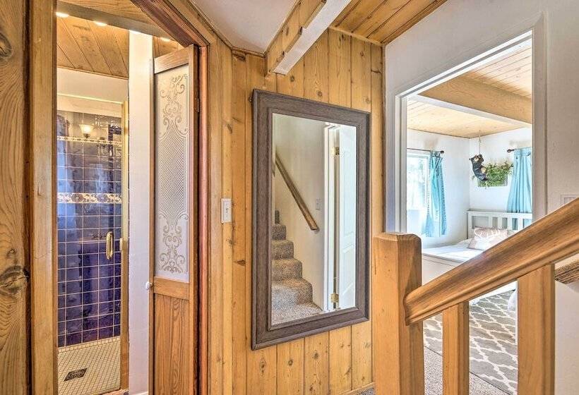 Cute Cabin + Deck < 2 Mi To Lake Arrowhead Village