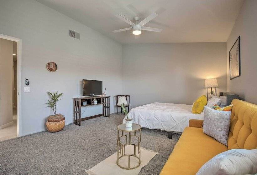 Desert Hot Springs Home W/ Pool & Gas Grill!