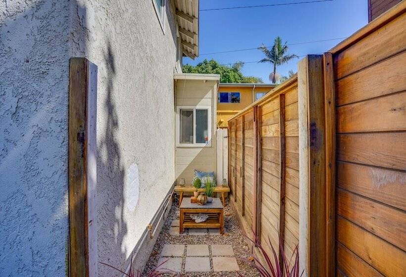 Downtown Long Beach Home: Walk Everywhere!