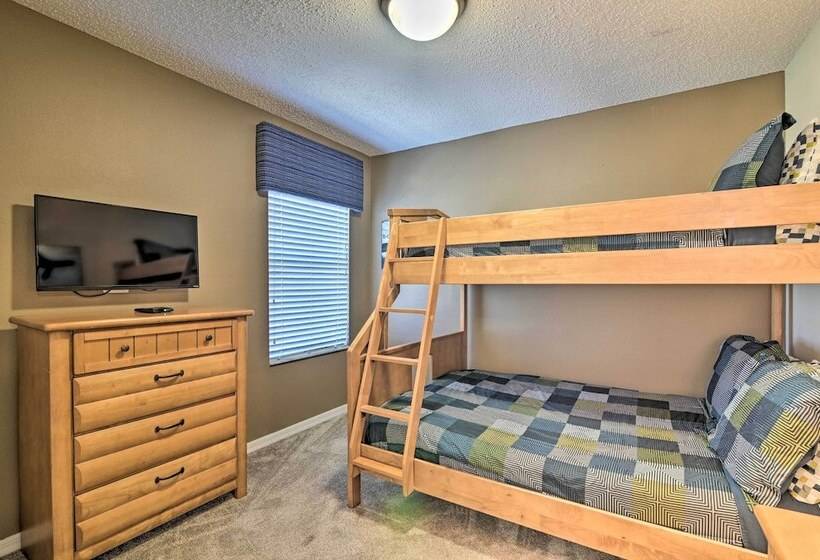 5 Mi To Disney: Emerald Island Poolside Retreat