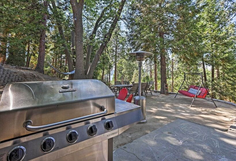 Expansive Retreat W/ Deck, Game Room & Lake Views!