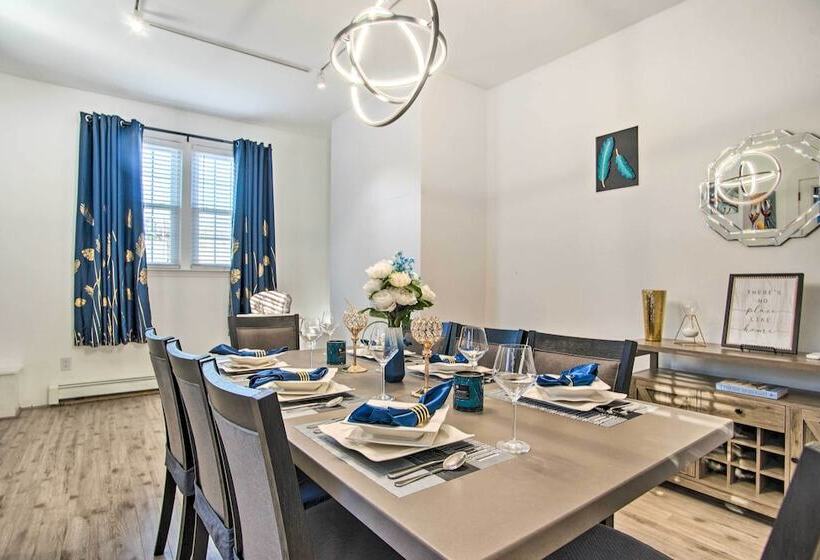 Family Friendly Cape Cod Home: 2 Mi To Coast!