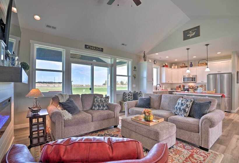 Family Friendly Home Near Potholes State Park