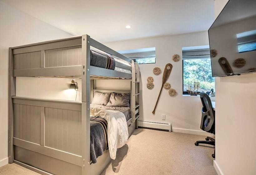 Family Friendly Lake Tahoe House W/ Hot Tub