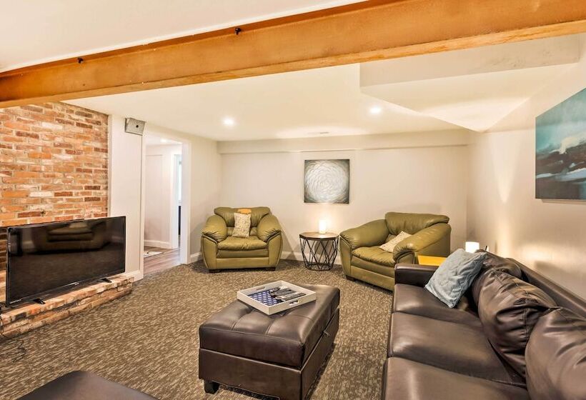 Fantastic Plymouth House W/ Deck & Ocean Views!