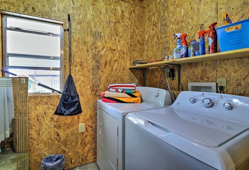 Fredericksburg Home   8 Blocks To Main St+wineries