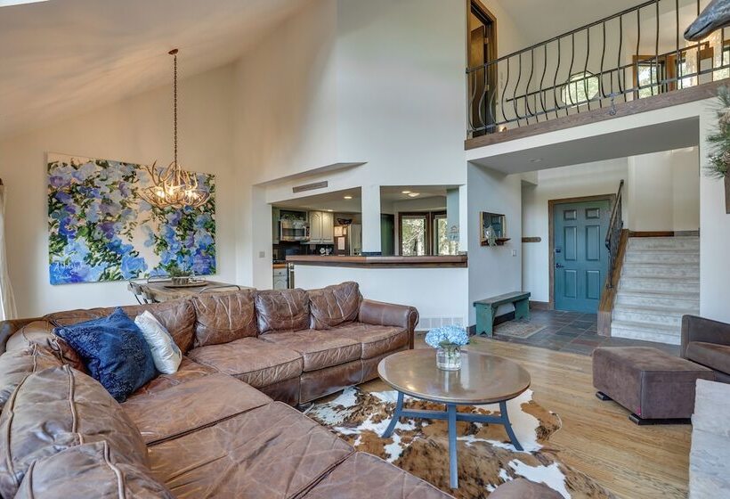 Walk To Main St Frisco: Home W/ Hot Tub + Deck!