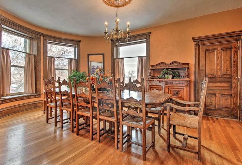 Historic Helena Home W/ Mtn Views   2 Mi To Dtwn!