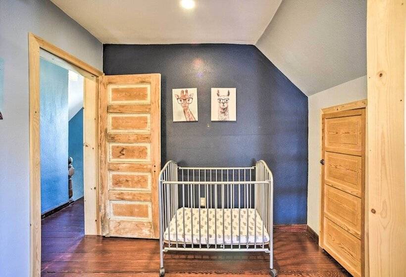 Historic Old Colorado City Home W/ Backyard!