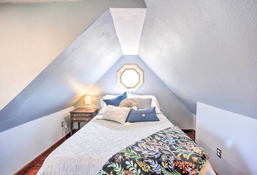 Historic Old Colorado City Home W/ Backyard!