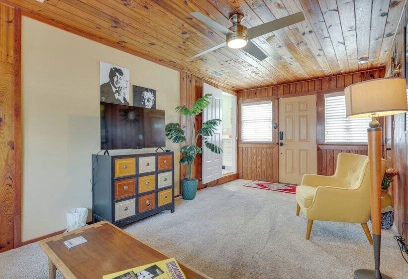 Historic St Augustine Bungalow: Walk To Beach