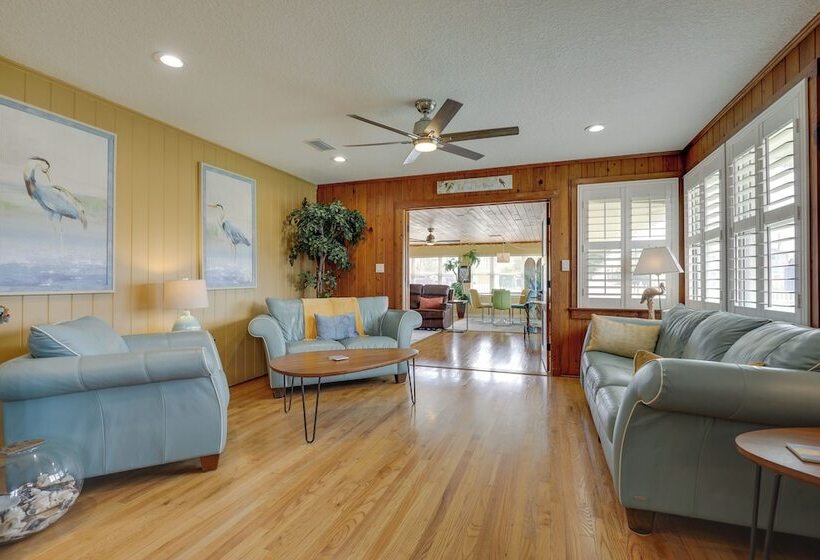 Historic St Augustine Bungalow: Walk To Beach