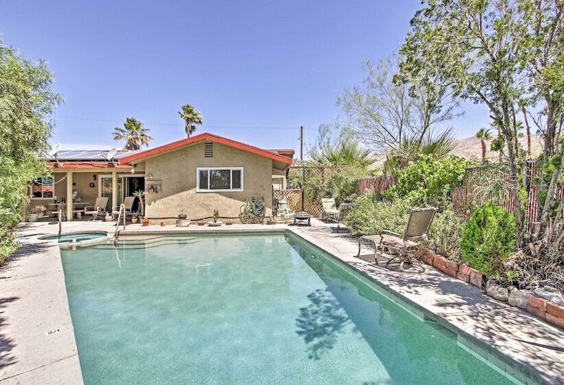 Desert Hot Springs Home W/ Geothermal Mineral Pool