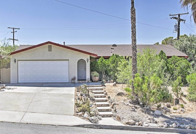 Desert Hot Springs Home W/ Geothermal Mineral Pool