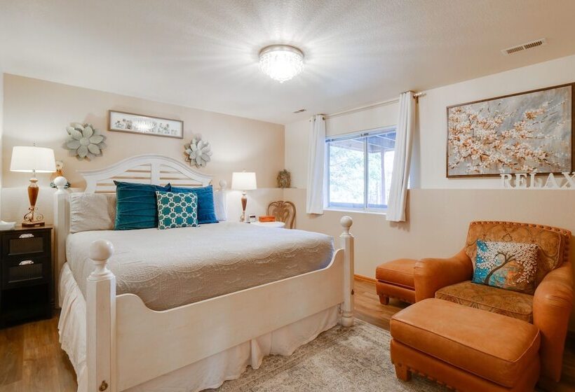 Homey Dog Friendly Retreat W/ Deck In Dtwn Frisco!