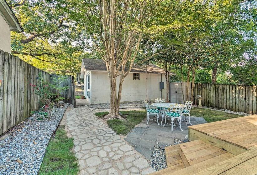 2 Mi To Hot Springs Nat L Park: Hot Tub Haven!