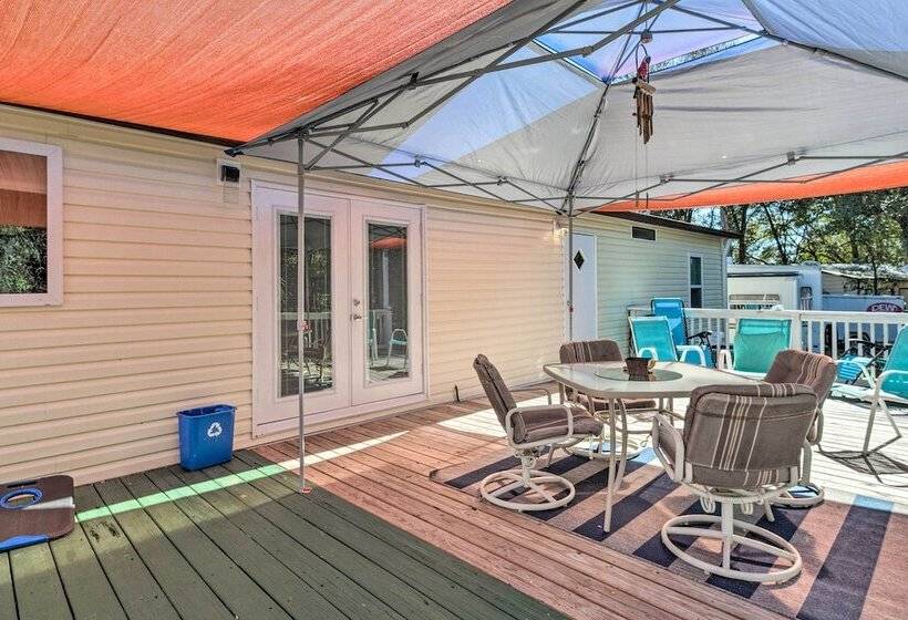 House W/ Deck + Fireplace, Walk To State Park