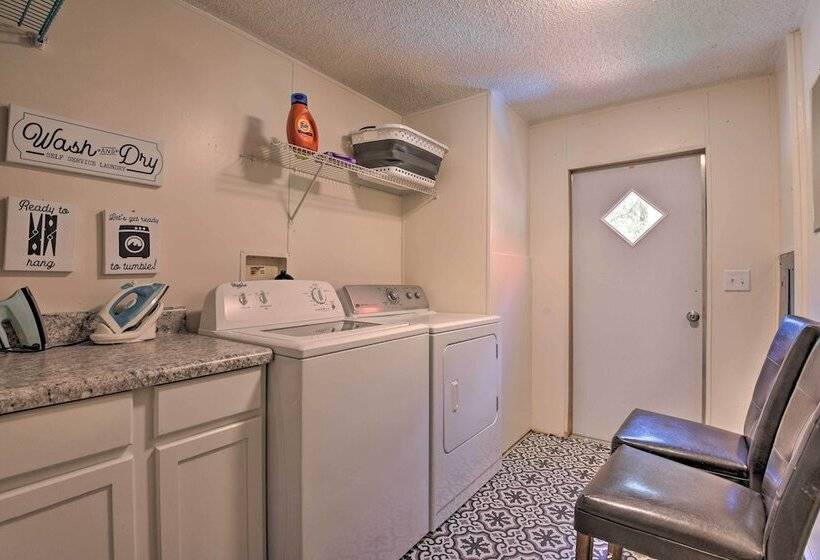 House W/ Deck + Fireplace, Walk To State Park