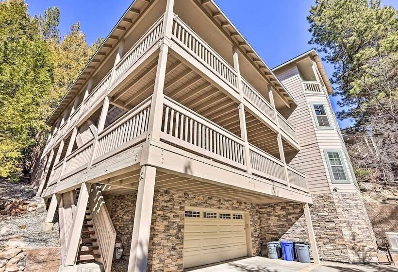 Huge Lake Arrowhead Home W/ 3 Decks & Grill!