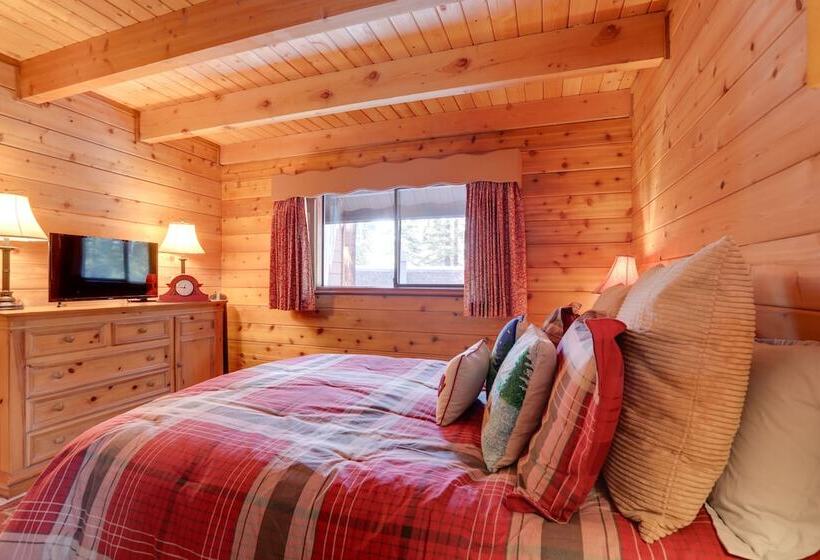 Idyllic Cabin W/ Shuttle: 2 Mi To Northstar Resort