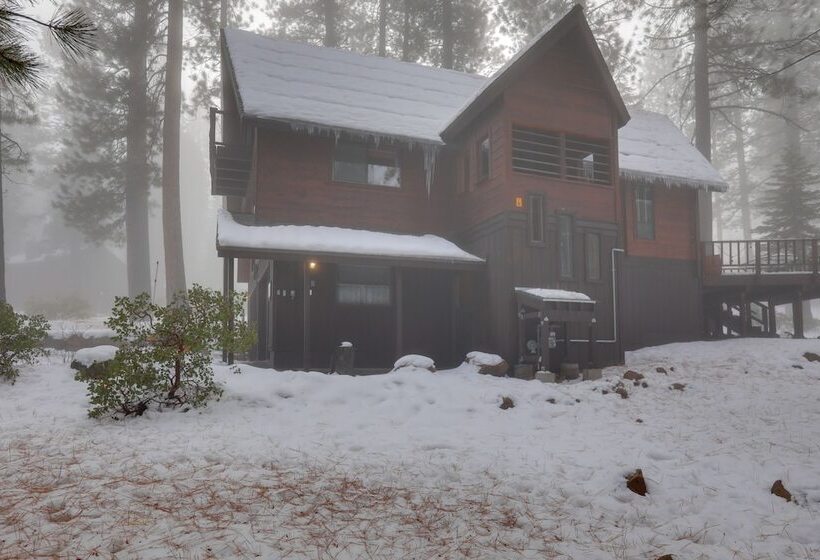 Idyllic Cabin W/ Shuttle: 2 Mi To Northstar Resort