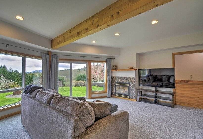 Idyllic Retreat ~ 20 Mi To Olympic National Park!