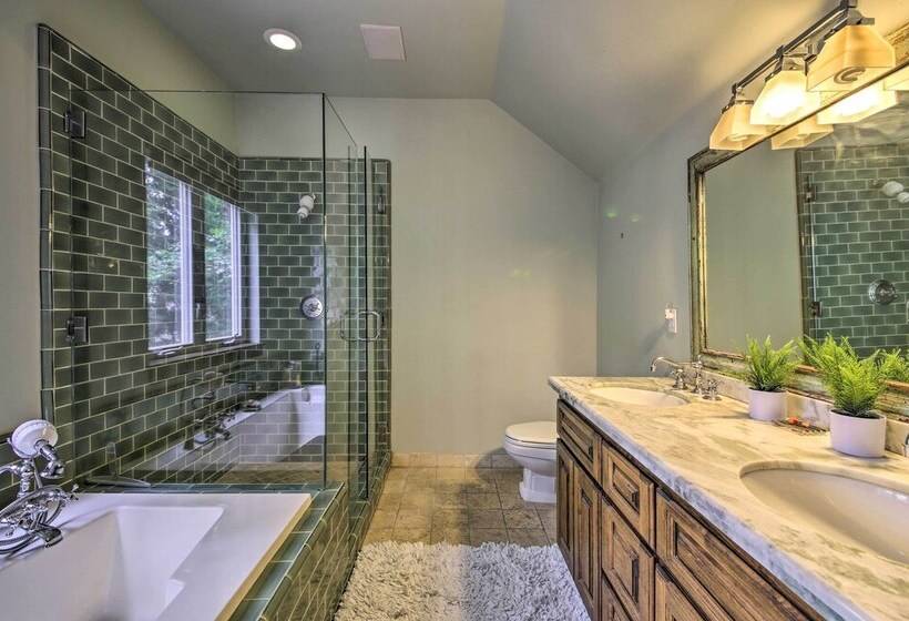 Incredible Lake Arrowhead Home W/ Views & Decks!