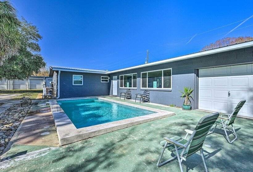 Inverness House W/ Boat Launch + Home Gym!