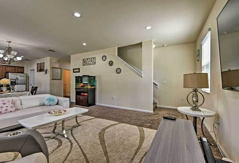 Jax Home W/ Yard  10 Mi To Adventure Landing!