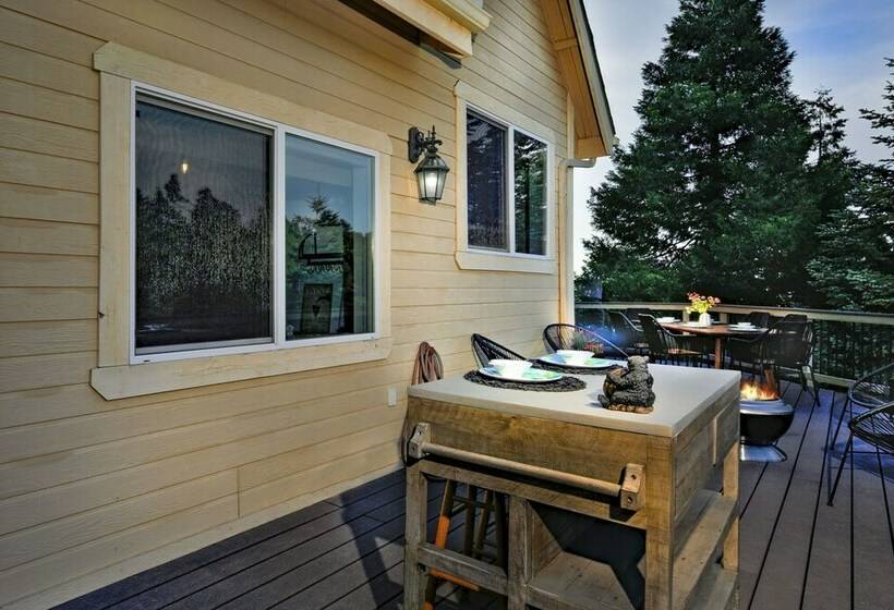 Lake Arrowhead Retreat W/ Decks + Mountain Views!