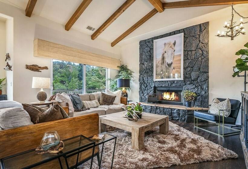 Lake Arrowhead Retreat W/ Decks + Mountain Views!