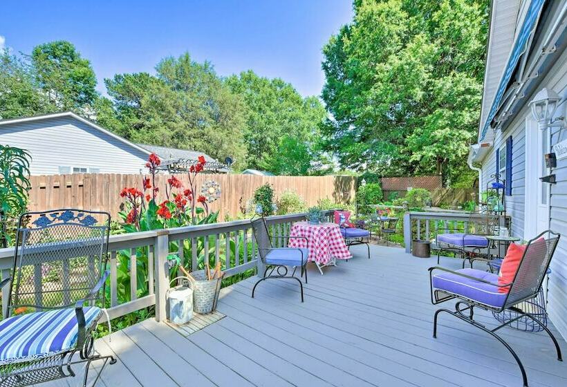 Lake Norman Home W/ Porch   Across From Marina!