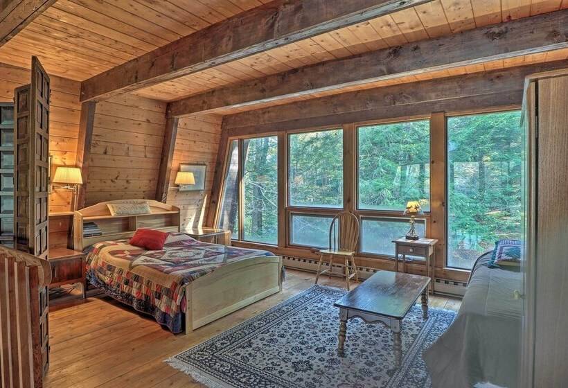 Lakefront Berkshires Retreat W/ Deck, Dock & Boat!