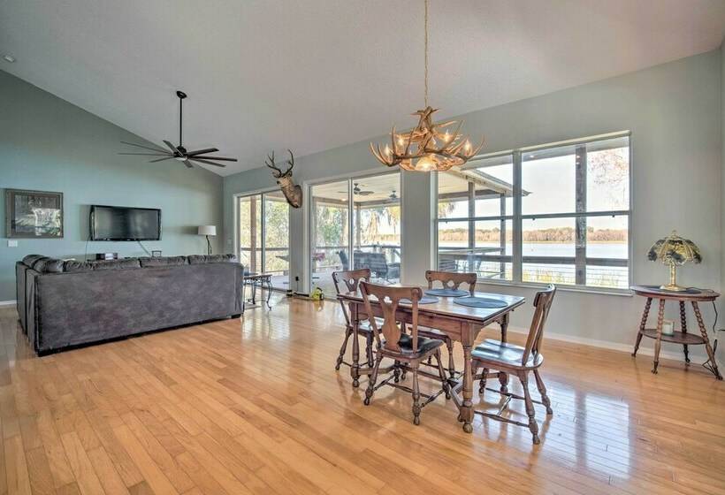 Lakefront Crystal River Home W/ Private Dock!