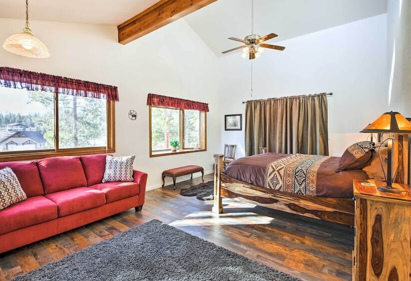 Large Home On 1 Acre: 2 Mi To Grand Lake Village