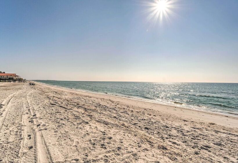 Little Gasparilla Home: Walk To Beaches!